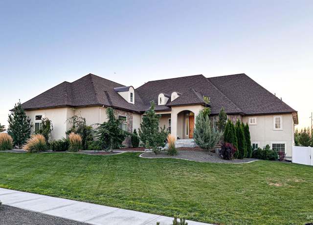 Property at 3125 S Stanford St, Nampa, ID 83686, 4 beds, 5 baths