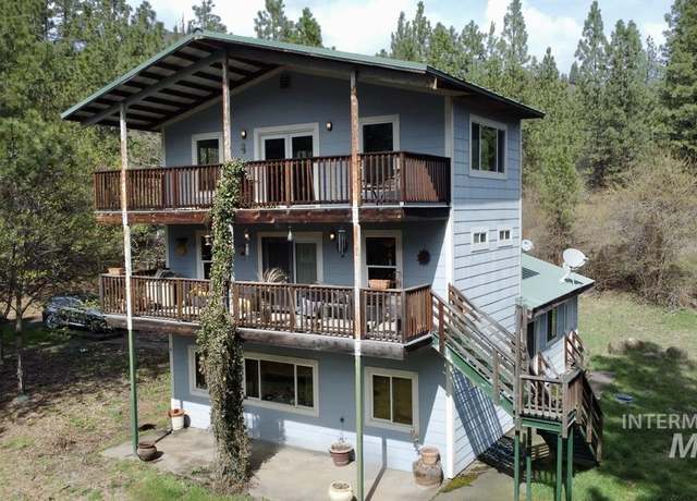 Property at 499 Rainbow Dr, Lenore, ID 83544, 3 beds, 2 baths