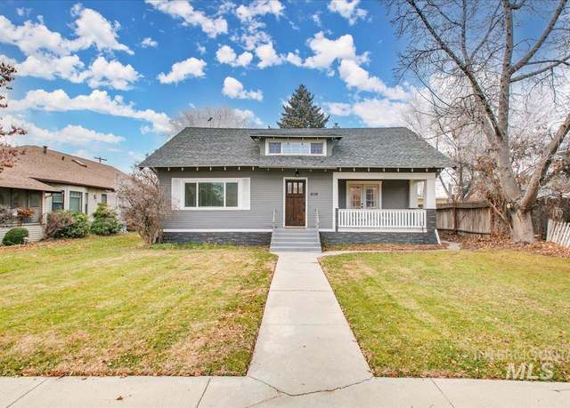 Property at 609 10th Ave S, Nampa, ID 83651, 4 beds, 2 baths