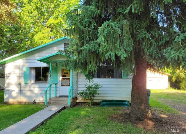 Property at 102 N Hornet Creek Rd, Council, ID 83612, 4 beds, 1 bath
