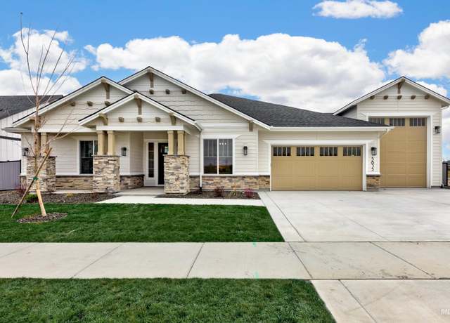 Property at 5674 W Polecat Dr, Eagle, ID 83616, 3 beds, 2.5 baths