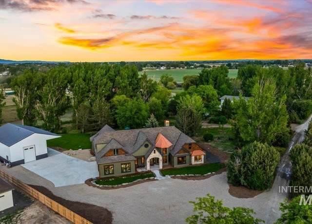 Property at 25580 Gooseberry Ln, Caldwell, ID 83607, 6 beds, 4.5 baths