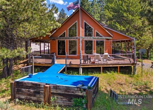 Property at 10389 Gamann Dr, Cascade, ID 83611-5441, 3 beds, 2 baths