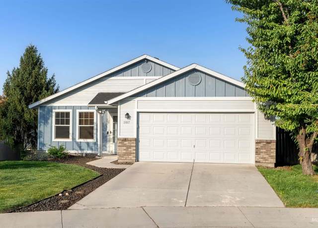 Property at 3007 E Shaver Ct, Meridian, ID 83642, 3 beds, 2 baths
