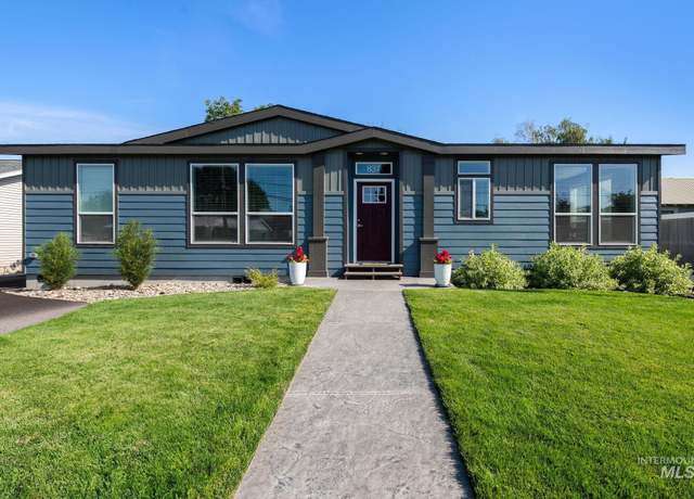 Property at 837 Burrell Ave, Lewiston, ID 83501, 3 beds, 2 baths