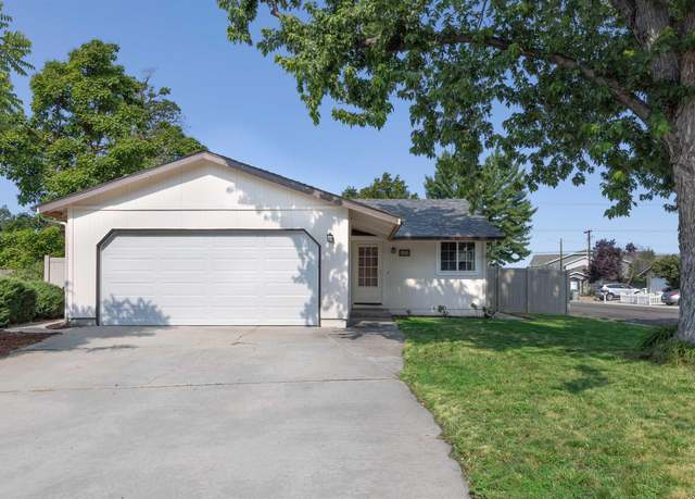 Property at 7195 W Bluebird Dr, Boise, ID 83714, 3 beds, 1 bath