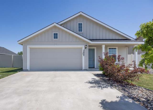 Property at 3422 E Mossy Oak Dr, Nampa, ID 83686, 3 beds, 2 baths