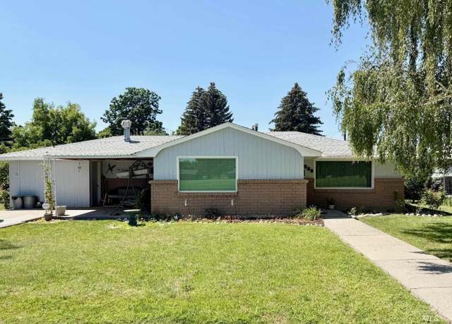 Property at 1509 G St, Rupert, ID 83350, 3 beds, 2 baths