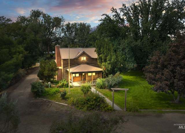 Property at 31637 Apple Valley Rd, Parma, ID 83660, 3 beds, 2 baths