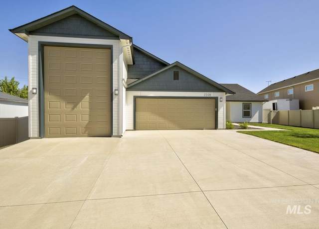 Property at 2508 E Crooked Creek St, Emmett, ID 83617-0000, 3 beds, 2 baths