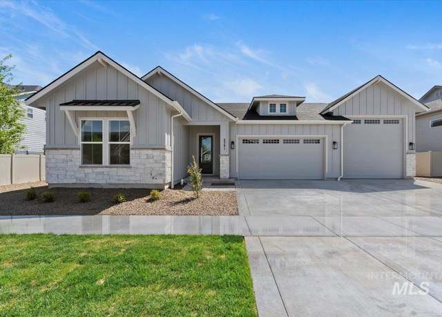 Property at 2391 E Snocreek Dr, Eagle, ID 83616, 3 beds, 2.5 baths