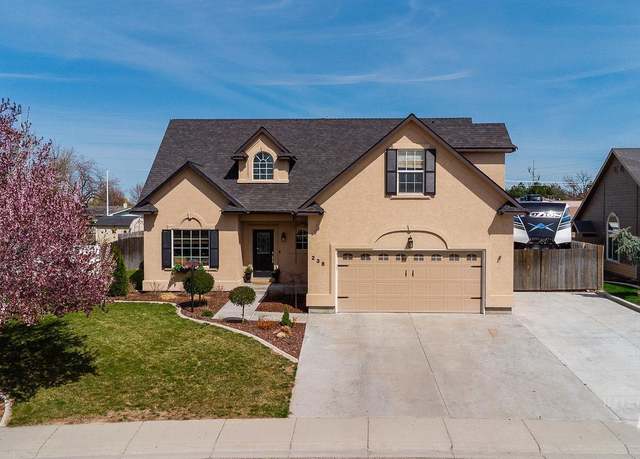 Property at 238 Walnut Creek Way, Nampa, ID 83686, 3 beds, 2.5 baths