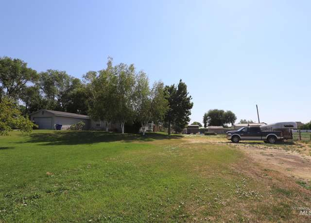 Property at 1115 Filer Avenue West, Twin Falls, ID 83301, 3 beds, 2 baths