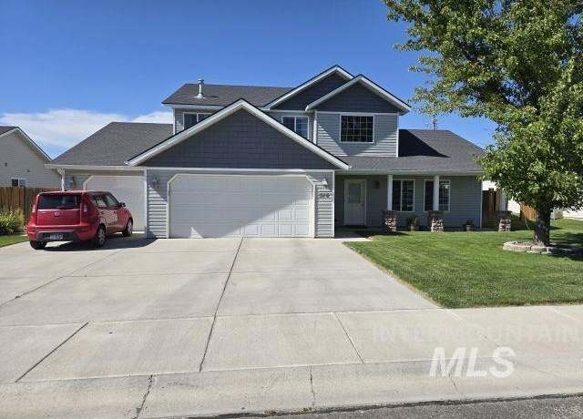 Property at 318 W 15th, Jerome, ID 83338, 4 beds, 2 baths