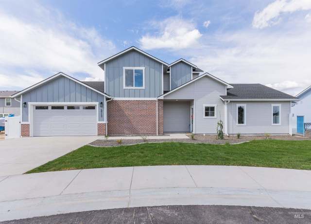 Property at 2117 Oxon St, Caldwell, ID 83605, 3 beds, 2.5 baths