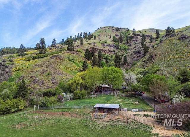 Property at 559 Kessler Creek Rd, Riggins, ID 83549, 2 beds, 1 bath