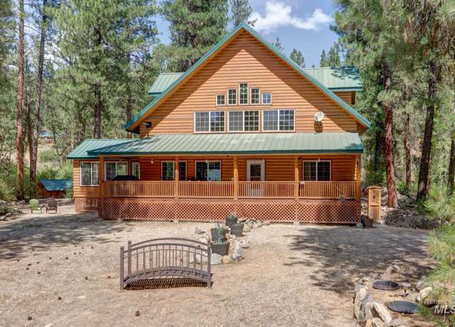 Property at 12 Larch Cir, Idaho City, ID 83631, 3 beds, 3 baths