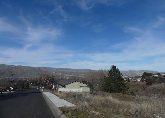 Property at 2987 Knollcrest Dr, Lewiston, ID 83501
