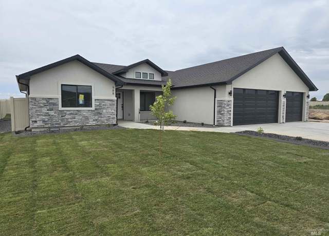 Property at 988 Adamite Rd, Kimberly, ID 83341, 4 beds, 2 baths