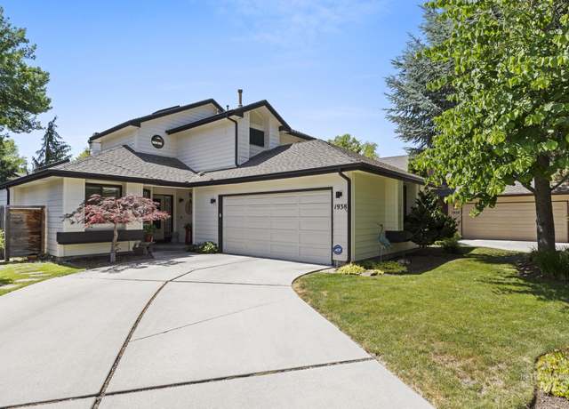 Property at 1938 S Springbrook Ln, Boise, ID 83706, 3 beds, 2.5 baths