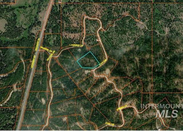Property at 104 Coit Dr, Cascade, ID 83611