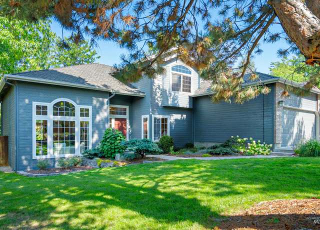 Property at 5025 N Contour Way, Boise, ID 83703-6410, 4 beds, 2 baths