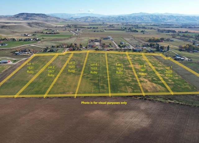 Property at 1609 Ruby Ln, Emmett, ID 83617