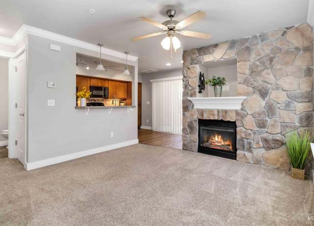 Property at 9193 W Brogan Dr, Boise, ID 83709, 2 beds, 2 baths