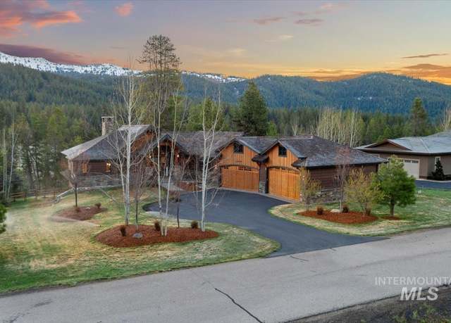 Property at 212 Ferguson Way, Mccall, ID 83638, 4 beds, 4.5 baths