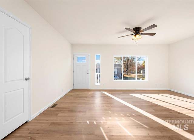 Property at 1500 W 7th St #65, Weiser, ID 83672, 3 beds, 2 baths