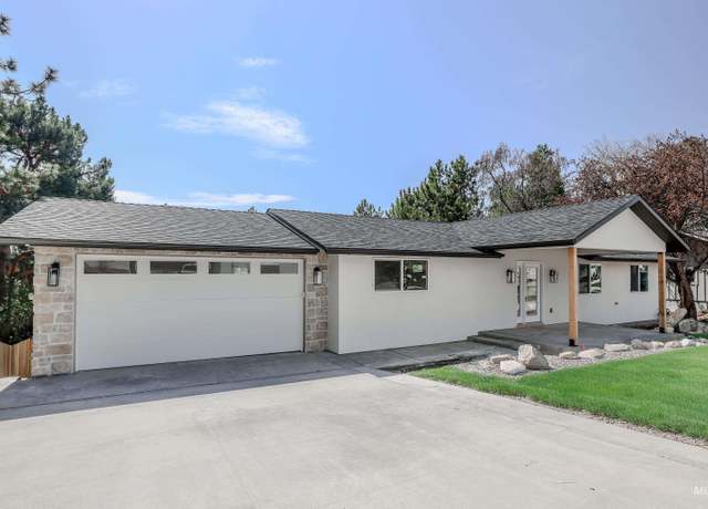 Property at 2287 S Toluka Way, Boise, ID 83712, 4 beds, 3 baths