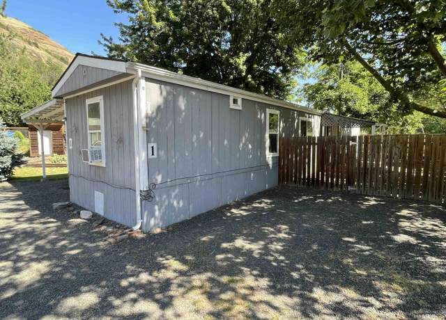 Property at 1721 Hwy 3 #1 #1, Juliaetta, ID 83535, 3 beds, 2 baths