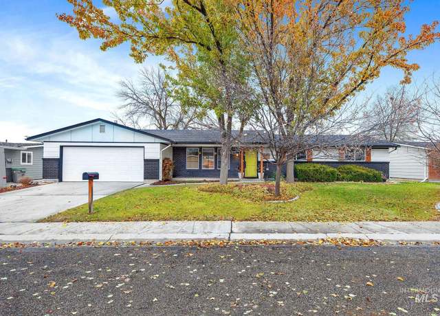 Property at 2260 N Camden, Boise, ID 83704, 3 beds, 2 baths