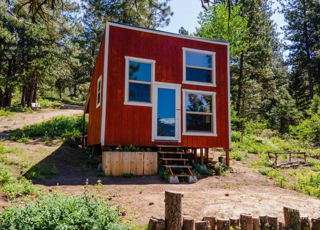 Property at 464 Collier View Rd, Cascade, ID 83611