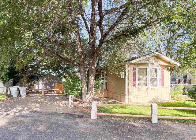 Property at 711 Round Vly, Nampa, ID 83687, 3 beds, 1 bath