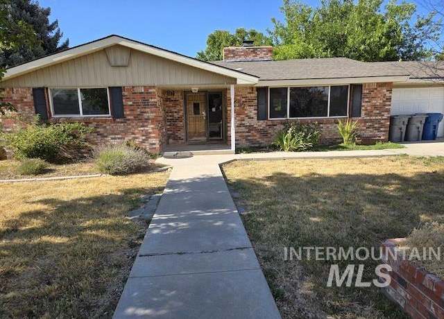 Property at 219 Rudolph St, Caldwell, ID 83605, 3 beds, 2 baths