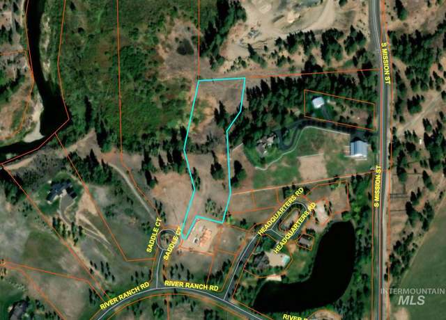 Property at 105 Saddle Ct, Mccall, ID 83638