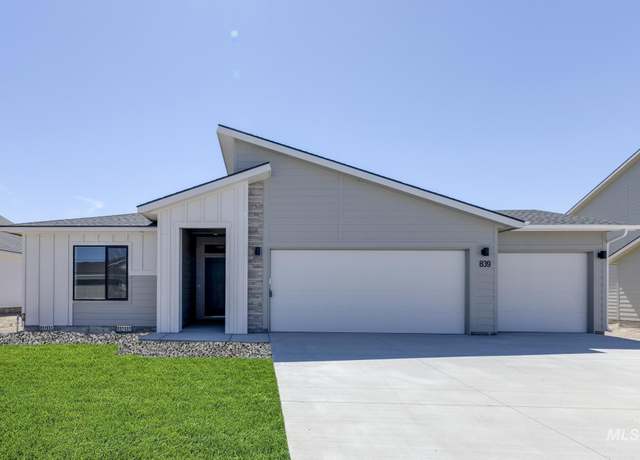 Property at 839 Morrow St, Mountain Home, ID 83647, 4 beds, 2 baths