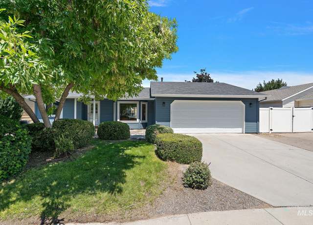 Property at 1804 W Sandalwood Dr, Meridian, ID 83646, 4 beds, 2 baths