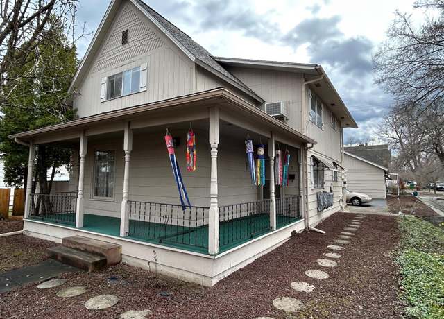 Property at 511 7th St, Lewiston, ID 83501, 6 beds, 3 baths