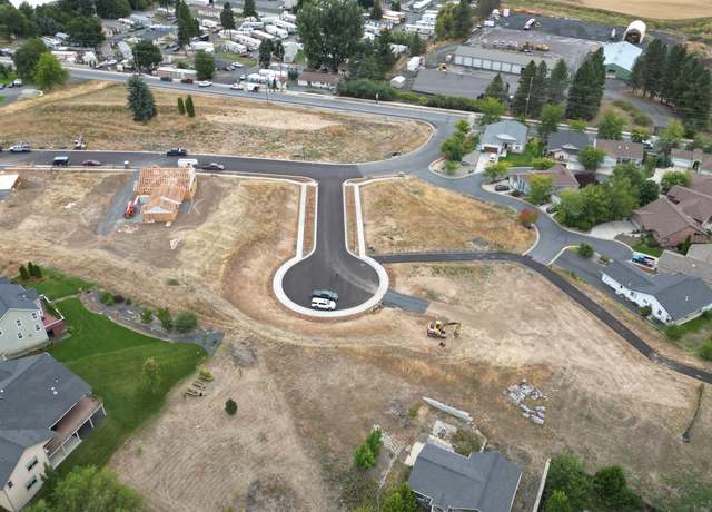 Property at 2018 Ben Gifford Ct, Moscow, ID 83843