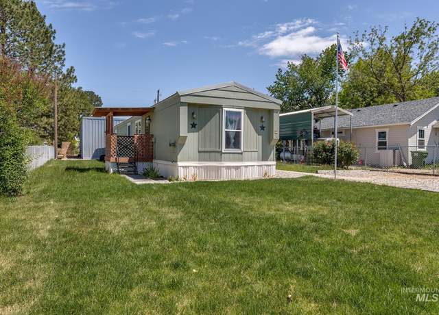 Property at 116 E Park Ave, New Plymouth, ID 83655, 2 beds, 2 baths