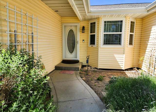 Property at 1691 Sundown Way, Twin Falls, ID 83301, 4 beds, 2 baths