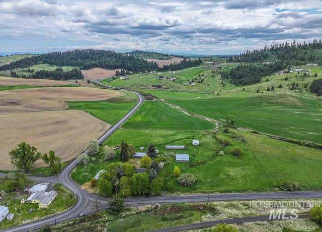 Property at 1025 Cornwall Rd, Moscow, ID 83843, 3 beds, 2 baths