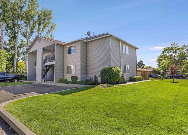 Property at 275 Elaine Ave #2, Twin Falls, ID 83301, 3 beds, 2 baths