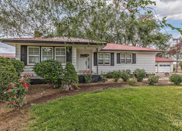 Property at 4417 Community Rd, Ontario, OR 97914, 4 beds, 2 baths