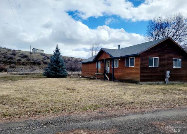Property at 1883 Hwy 95, Council, ID 83612, 3 beds, 2 baths