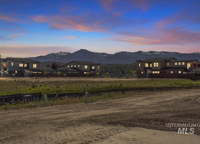 Property at L2 B1 Lazy River St, Cascade, ID 83611