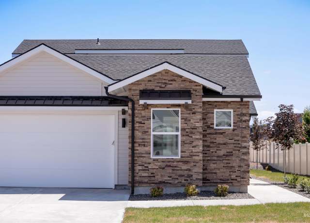 Property at 6273 S Binky Ave, Meridian, ID 83642, 3 beds, 2.5 baths