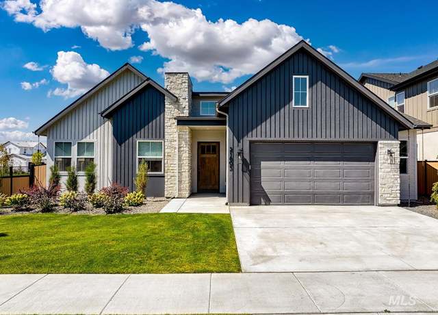 Property at 21895 Paint Ave, Star, ID 83669, 3 beds, 2 baths